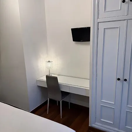 Cuatro Caminos Πανσιόν 4*