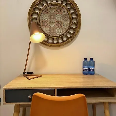 Πανσιόν Cuatro Caminos 4*