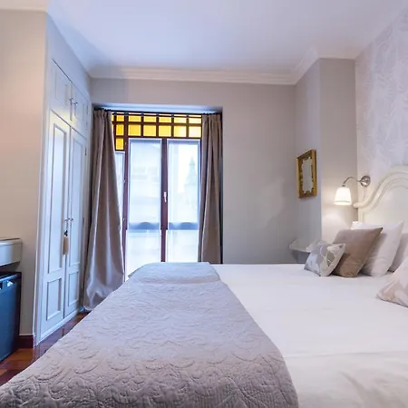 Πανσιόν Cuatro Caminos