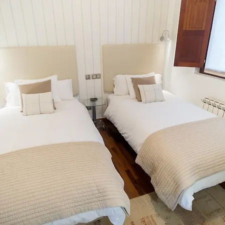 Πανσιόν Cuatro Caminos