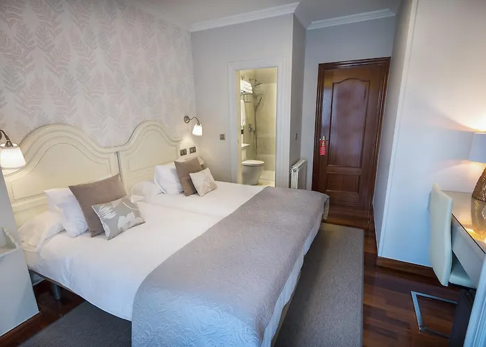 بيت ضيافة Cuatro Caminos توريلافيجا