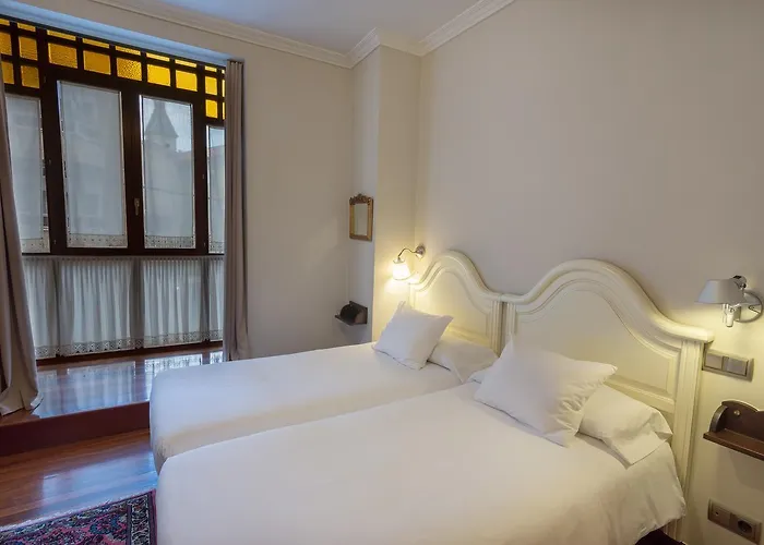 Cuatro Caminos بيت ضيافة 3*